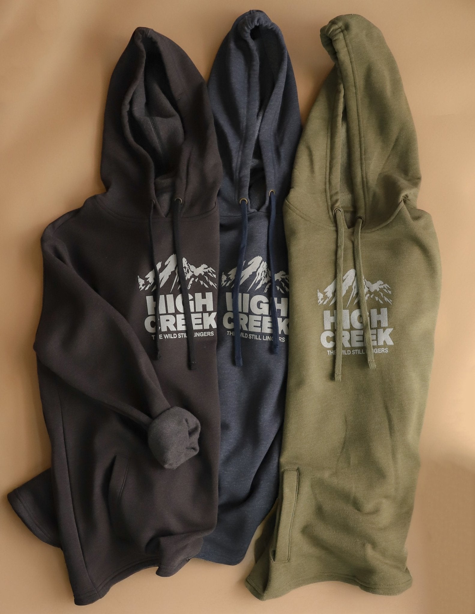 The Wild Hoodie Navy - High Creek